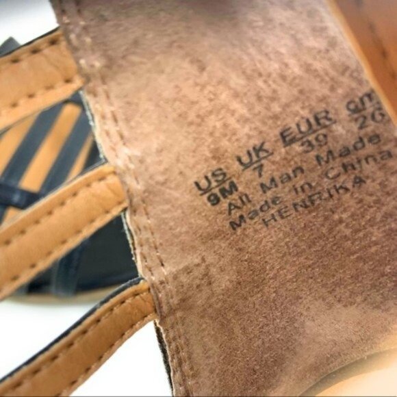 Franco Sarto Strappy Stacked Block Heel Caged Ankle - Picture 8 of 8